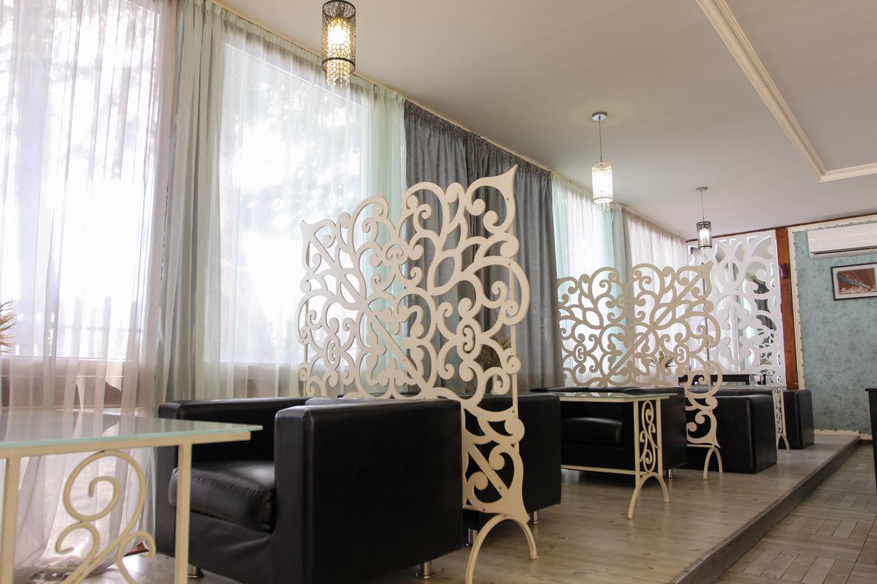 New Athos Grand Hotel Leon المظهر الخارجي الصورة